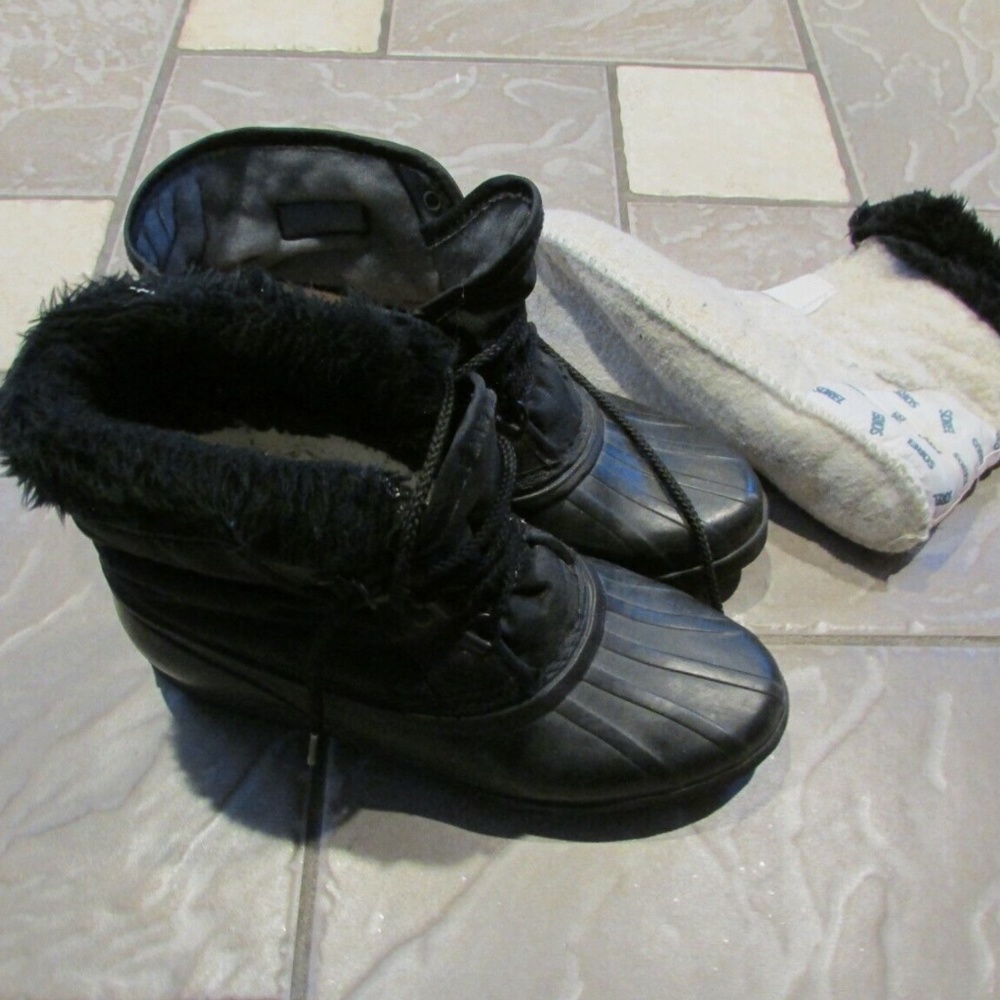 SOREL WINTER WATERPROOF BOOTS WOMENS 8
